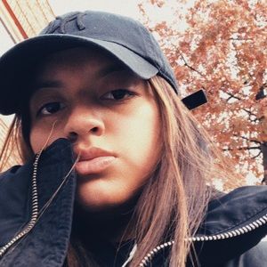 Meet your Posher, Catherine